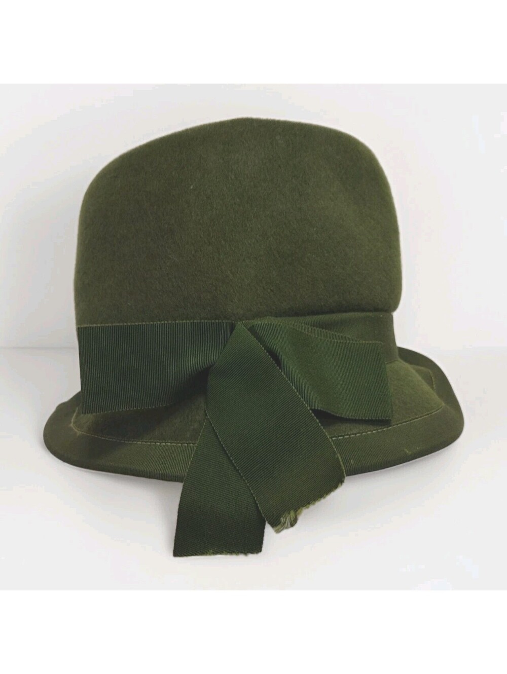 Vintage 1960s Womens Glenover Felt Hat Olive Green Mod Cloche Henry Pollak
